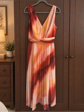 Donna Morgan V-Neck Pleated Midi Dress in Sunset Watercolor Tones